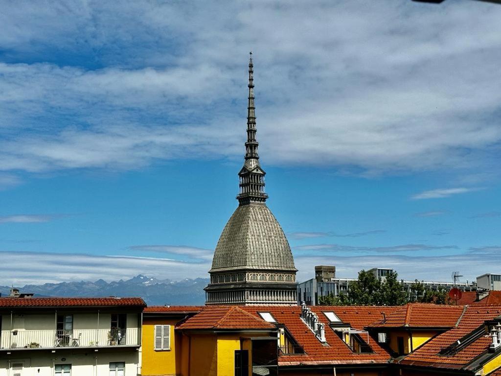 Le Finestre Sulla Mole Apartment Turin Exterior photo