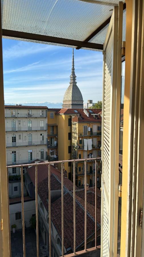 Le Finestre Sulla Mole Apartment Turin Exterior photo