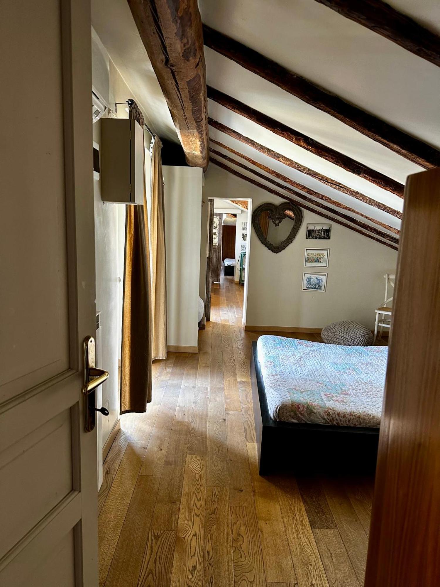 Le Finestre Sulla Mole Apartment Turin Exterior photo